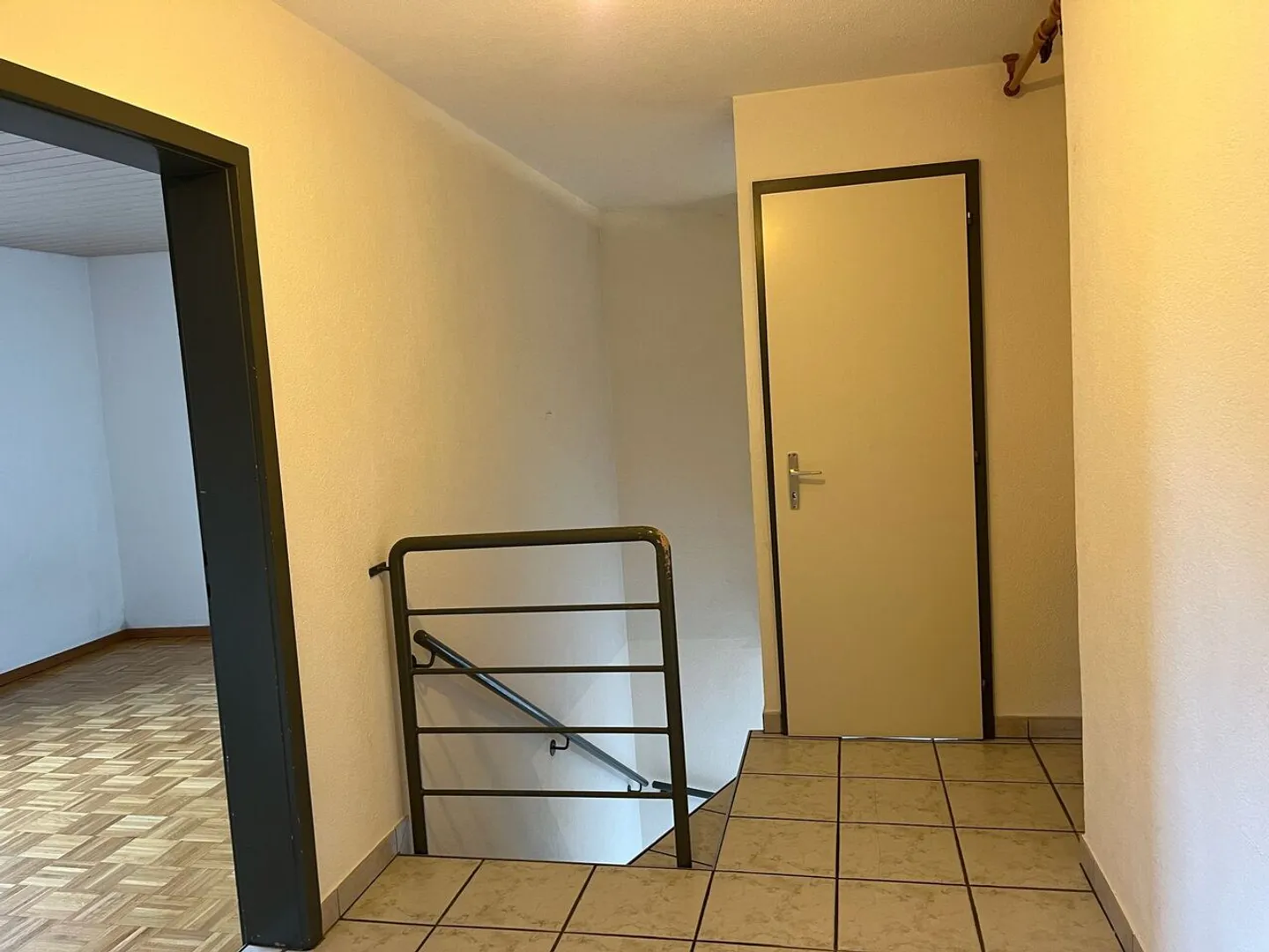 Appartamento di 5,5 locali al piano terra con terrazza - Foto 11 di 16