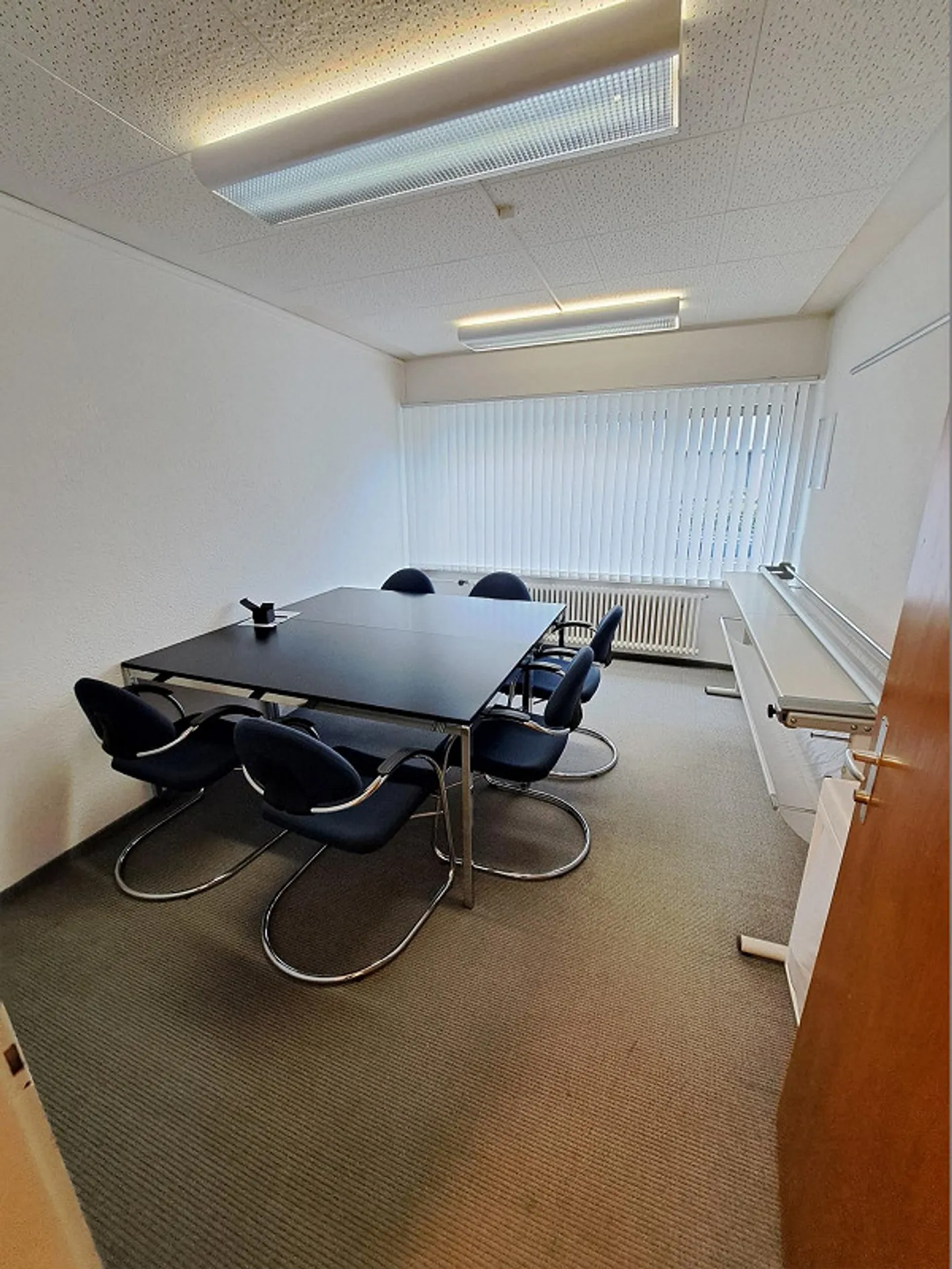 Unique office space in a prime location in Teufen! - Photo 5 of 10