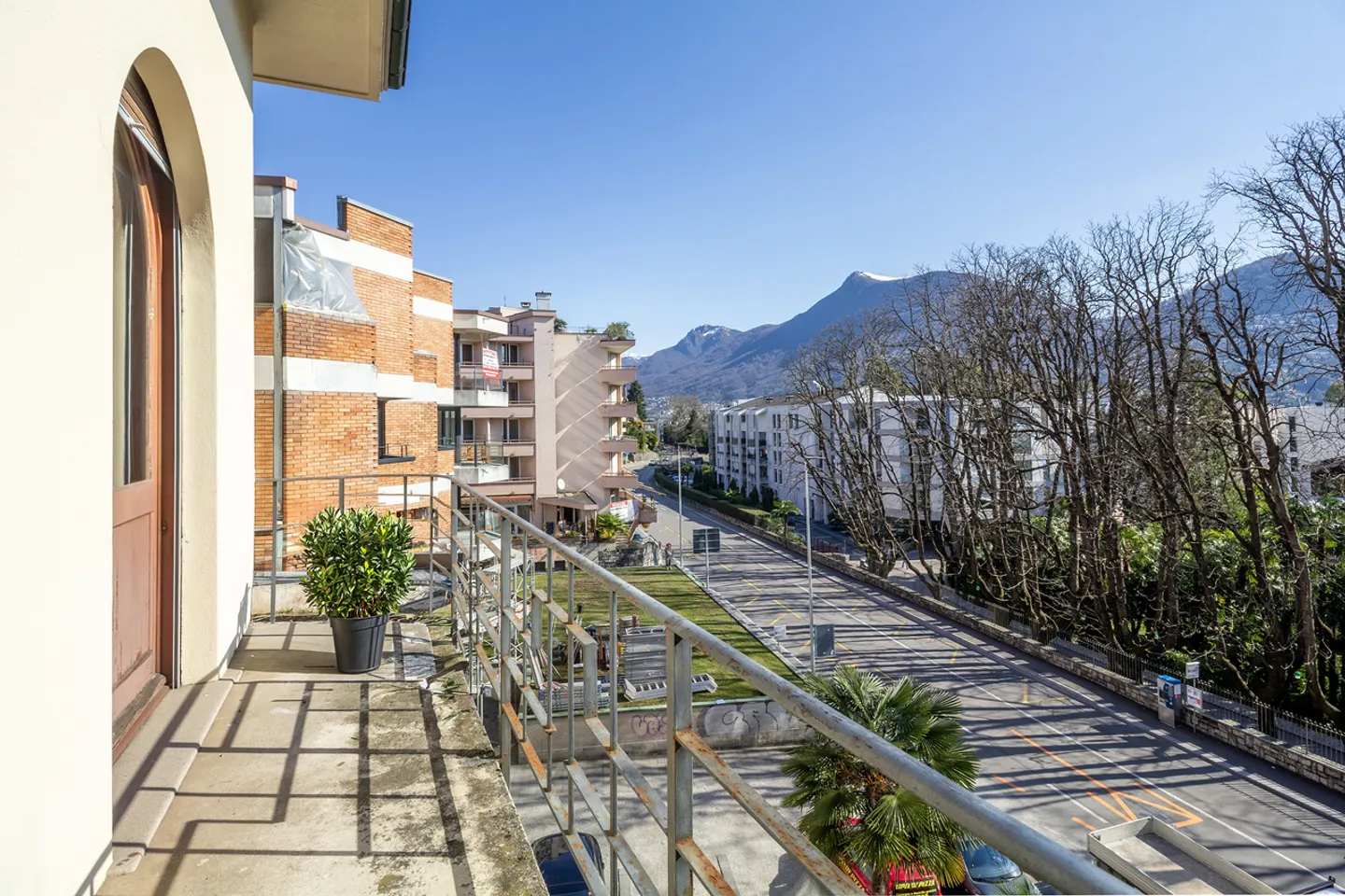 Charmant appartement 5 pièces - Photo 7 sur 9