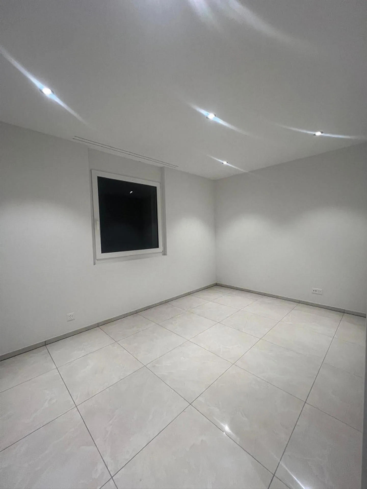 Appartamento giardino duplex di 4,5 stanze con balcone e giardino... - Foto 7 di 12