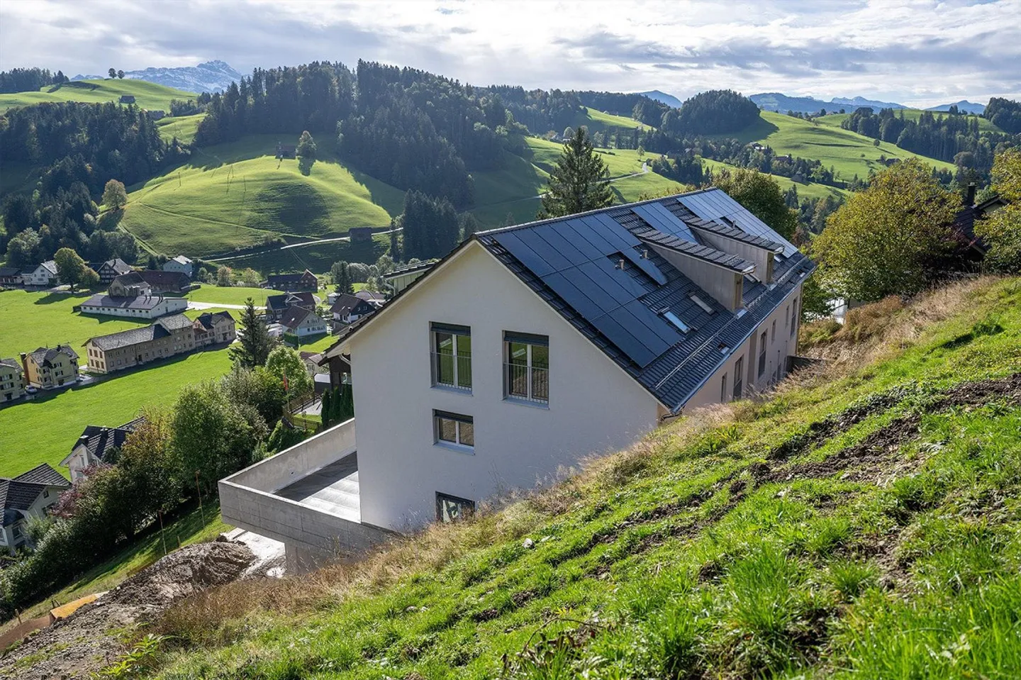 6.5-room corner townhouse with Säntis view in Dicken SG - Photo 13 of 13