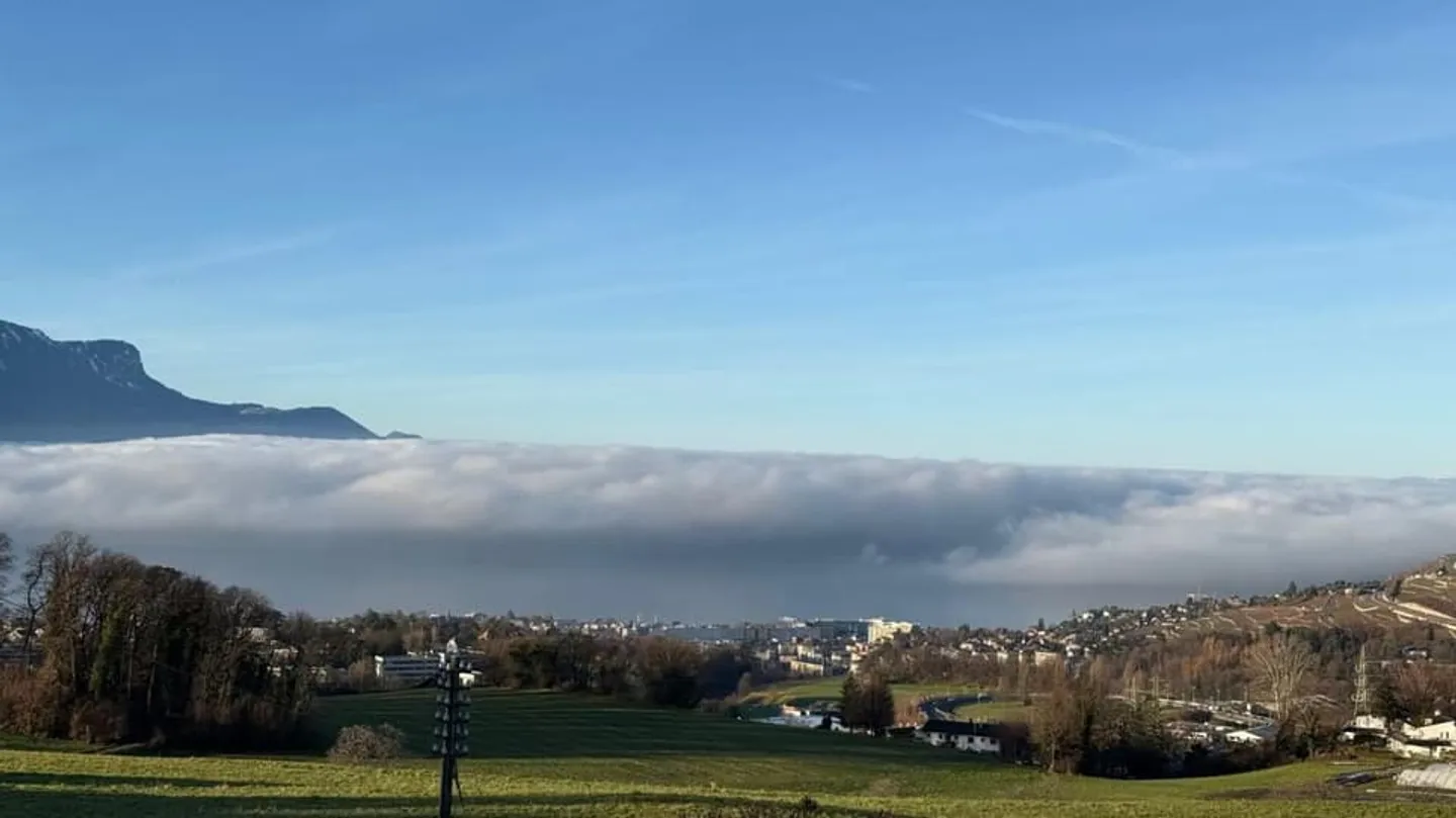 Wunderschönes Familienhaus in St-Légier mit Seeblick - Foto 13 von 13