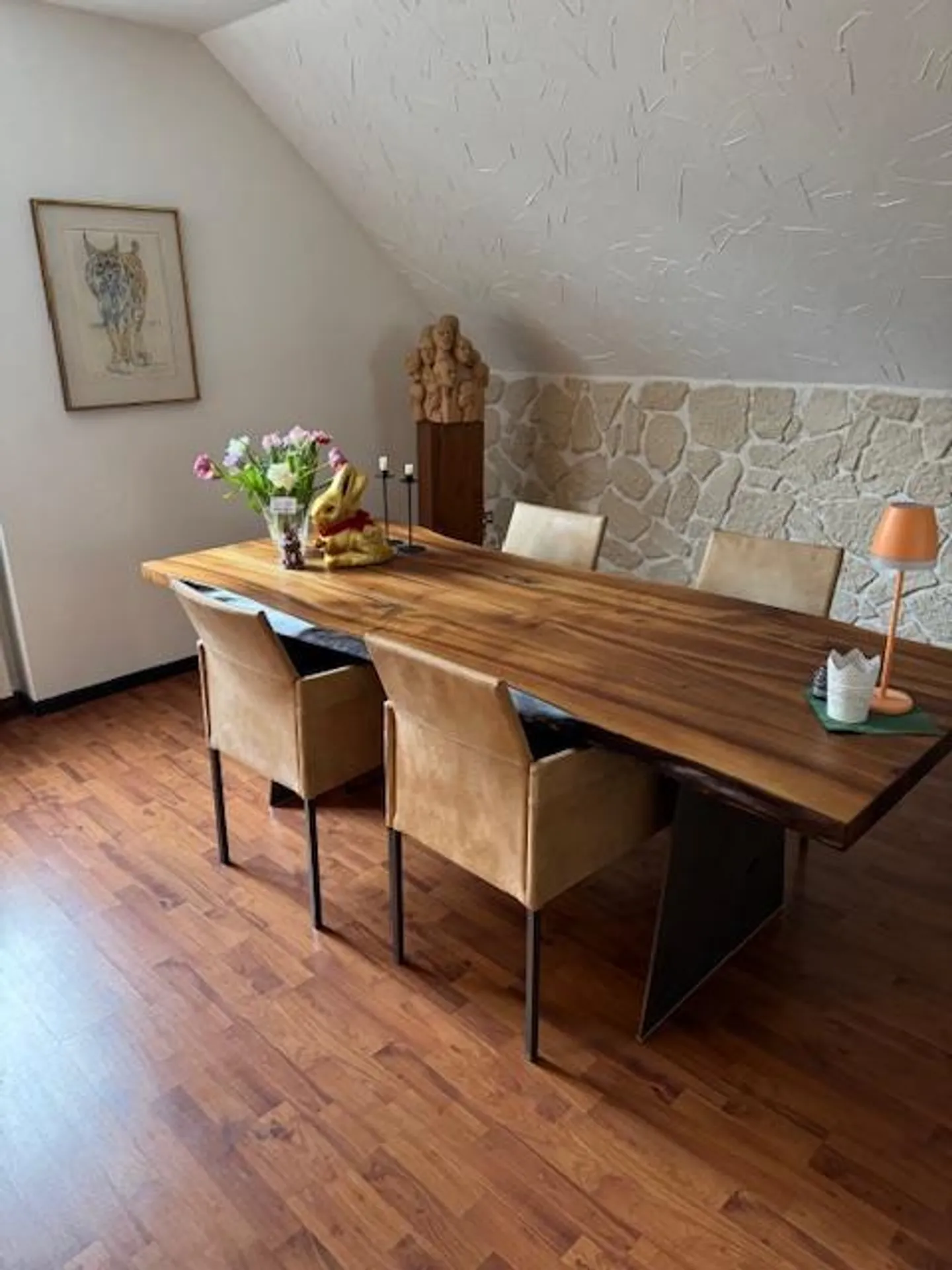 Penthouse in a timber house in Züri-Wyland - Photo 5 of 10