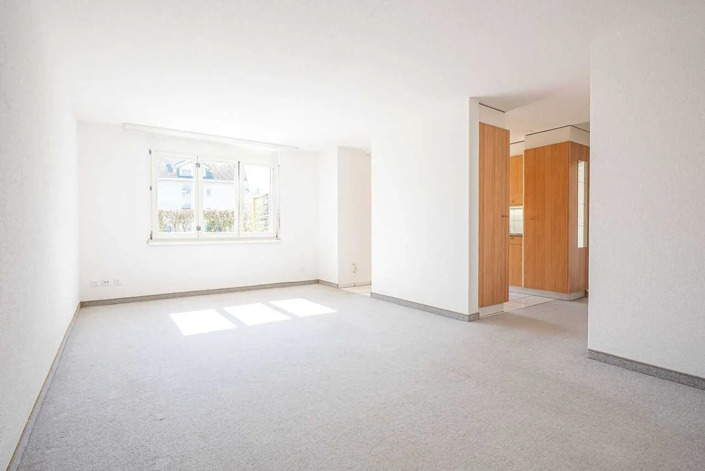 Apartment for sale - Photo 1 of 13