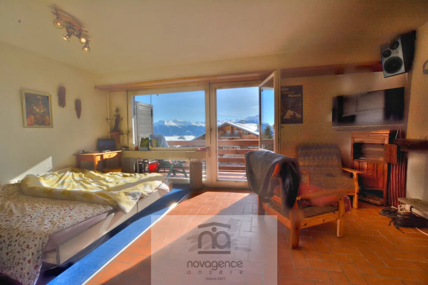 AV9 202 - studio in the heart of the village - on the pedestrian square - Photo 1 of 10