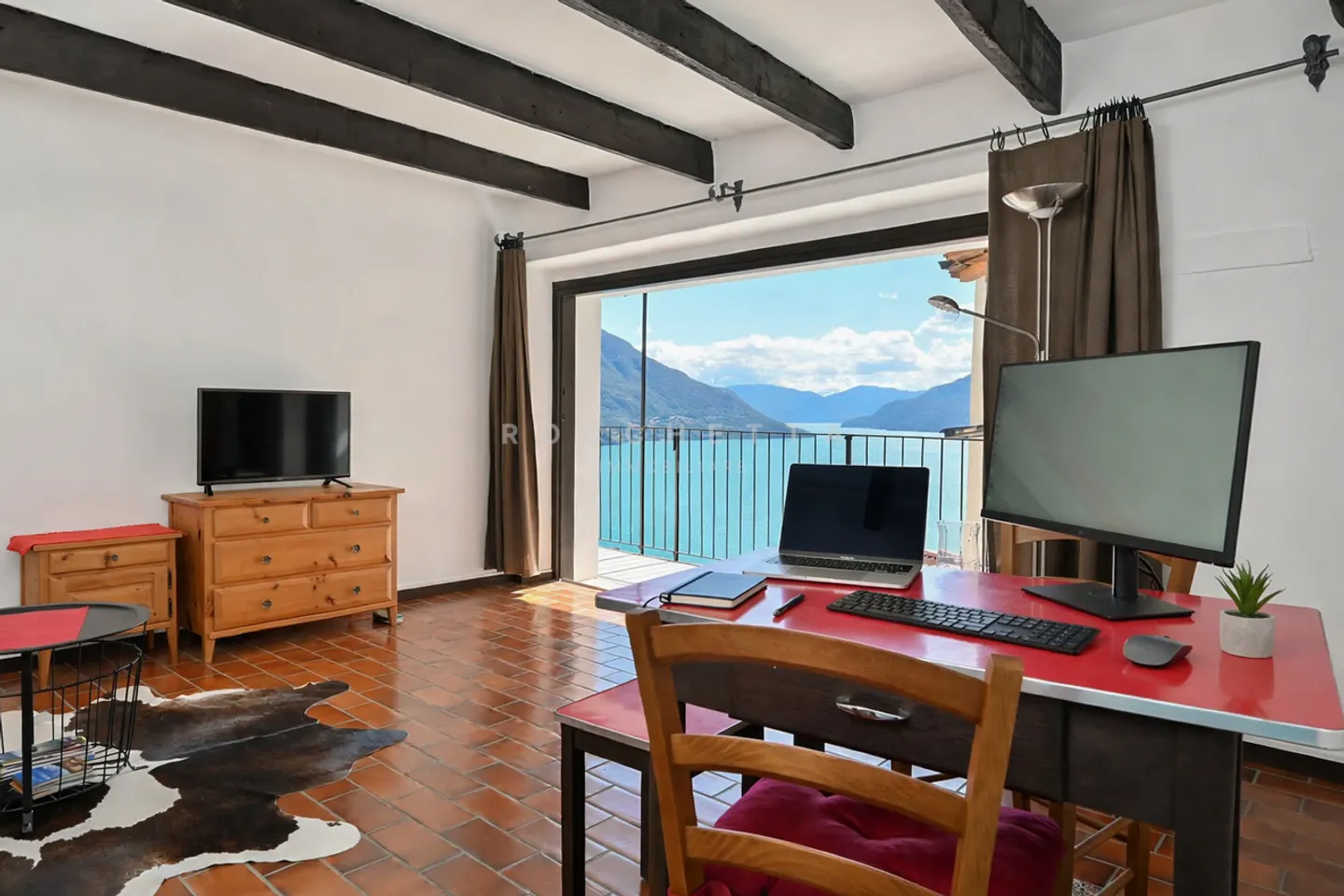 Affascinante casa ticinese con vista lago - Foto 12 di 15