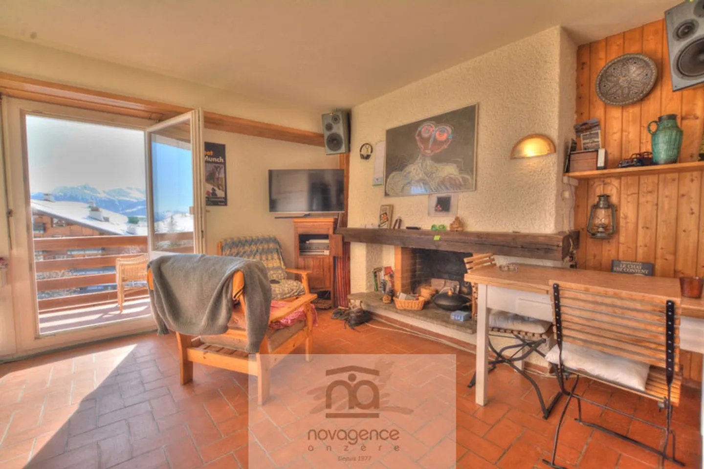 AV9 202 - studio in the heart of the village - on the pedestrian square - Photo 3 of 10