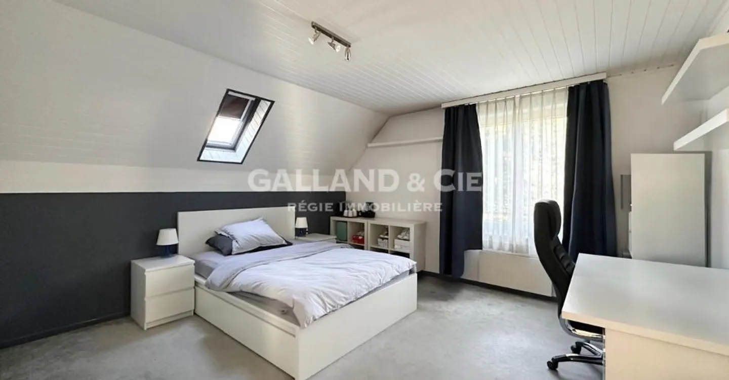 Villa di 7,5 stanze - Spazio all'appuntamento - Foto 7 di 9