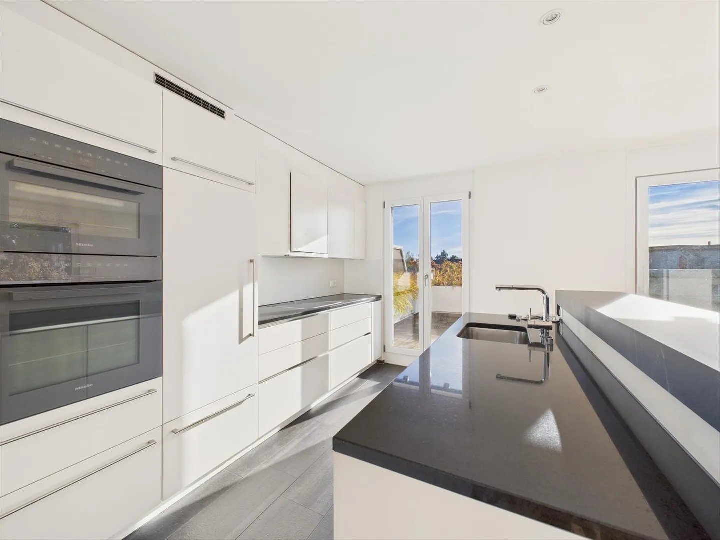 Casa a schiera con vista sul lago nella migliore posizione a Zollikon - Foto 5 di 13