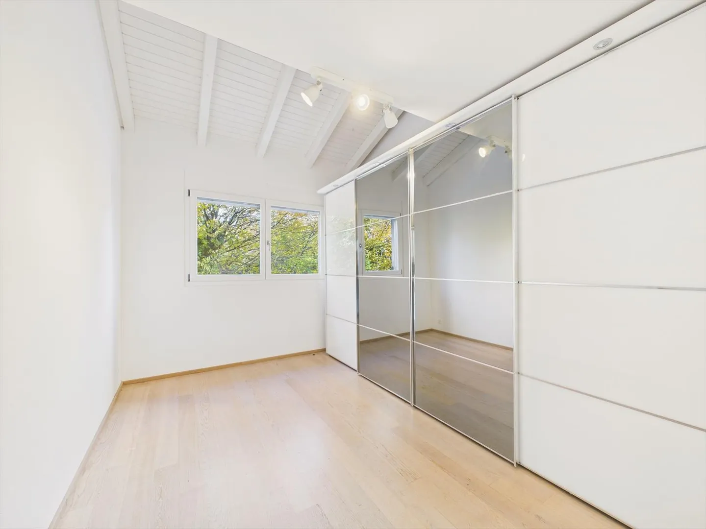 Casa a schiera con vista sul lago nella migliore posizione a Zollikon - Foto 8 di 13