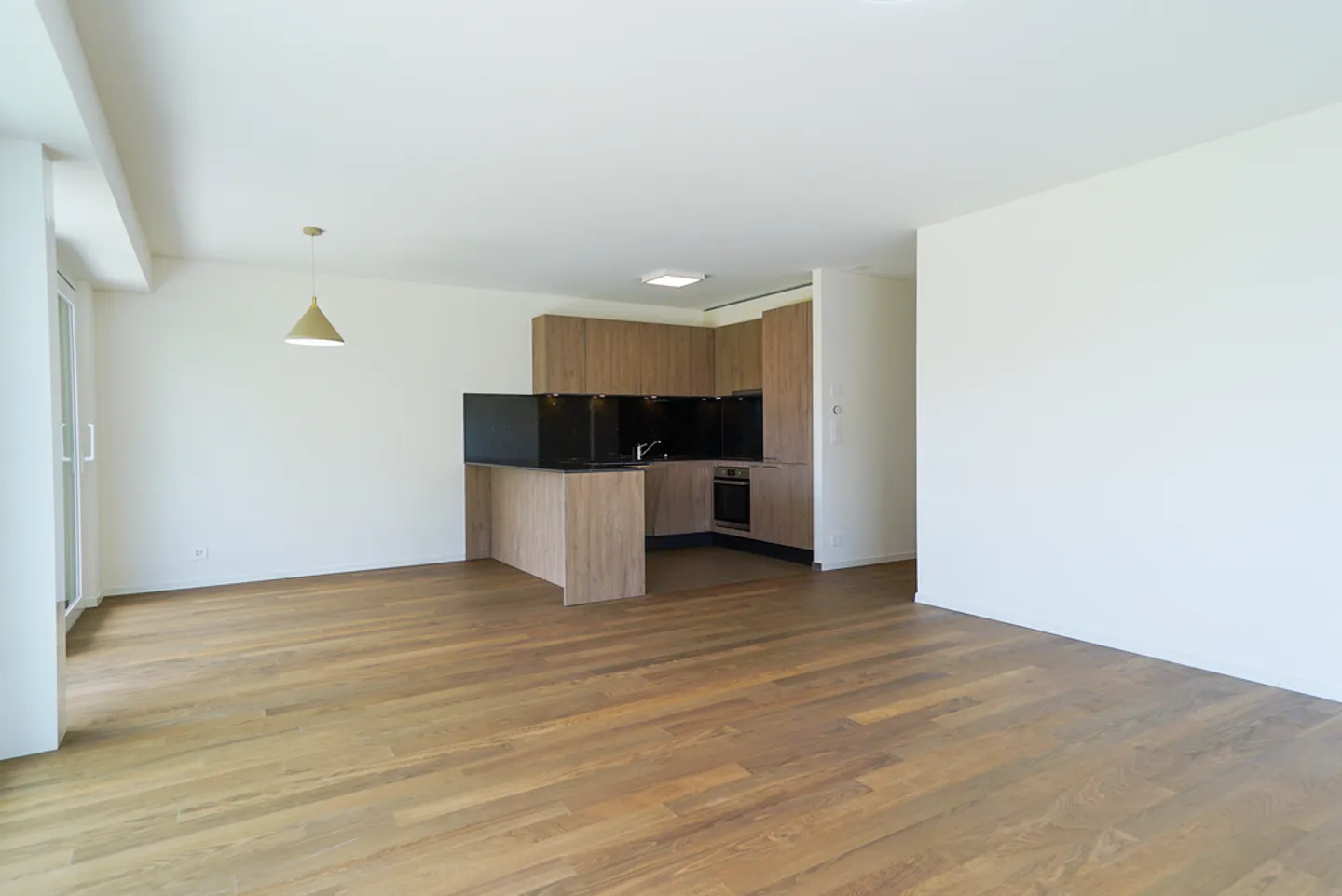 Appartamento 3.5 stanze - Foto 3 di 8