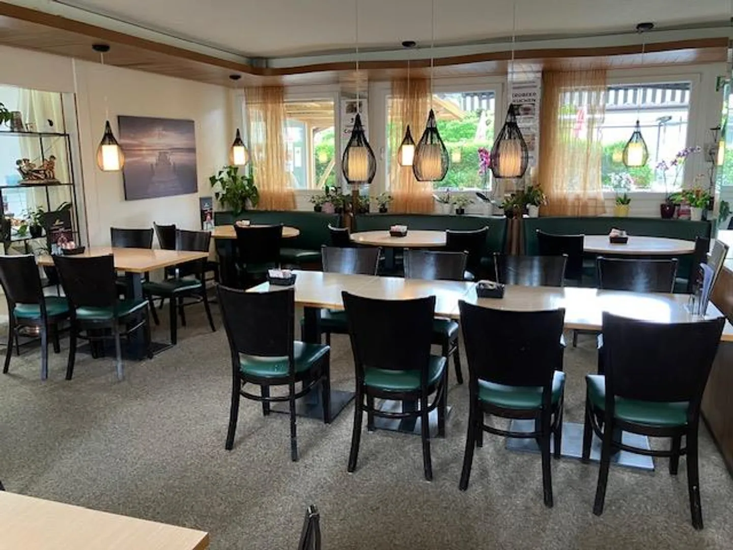 Gewerberäumlichkeiten mit 9 Parkplätzen - Foto 9 von 14
