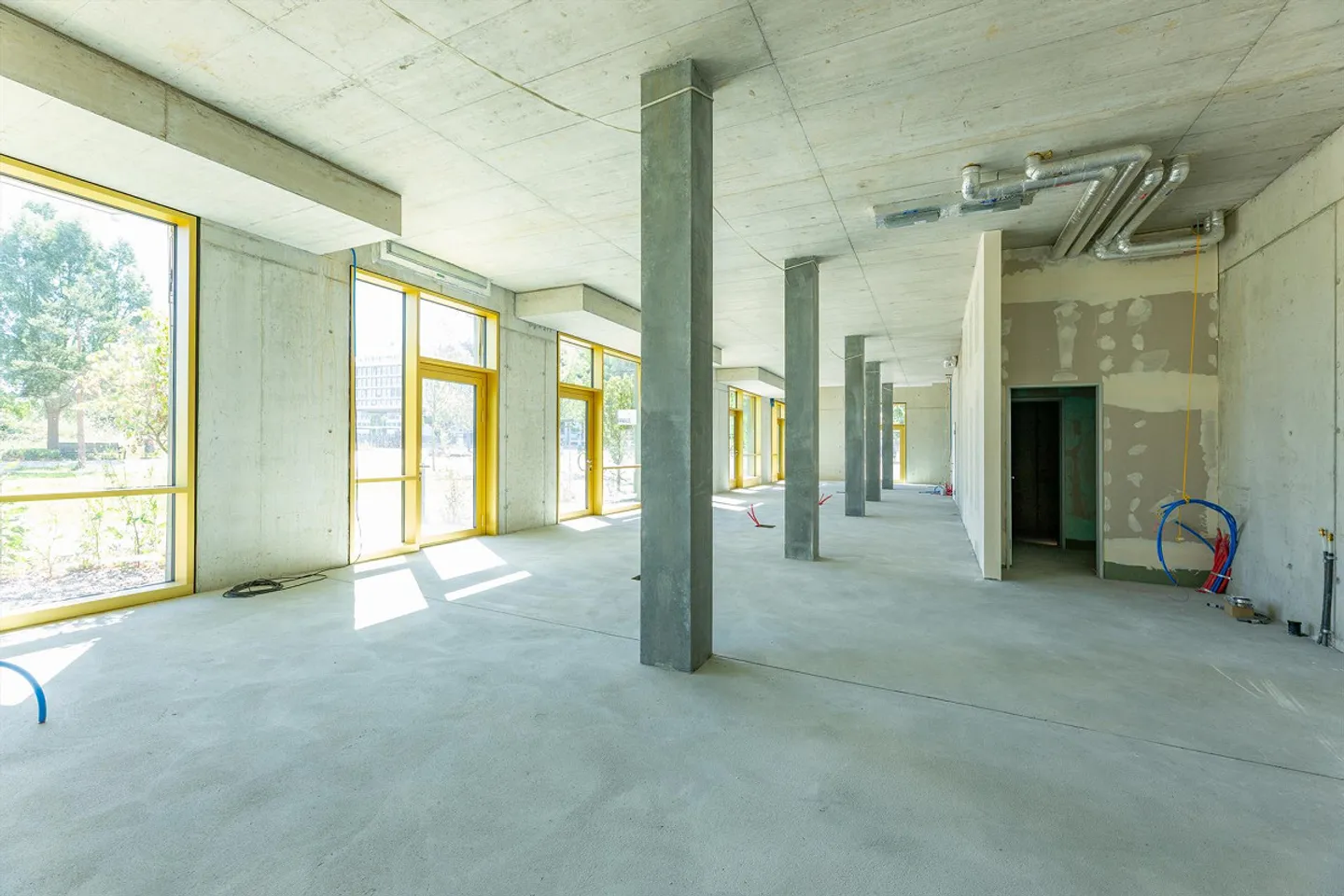 Your new business premises directly at Winterthur-Hegi station - Photo 3 of 7