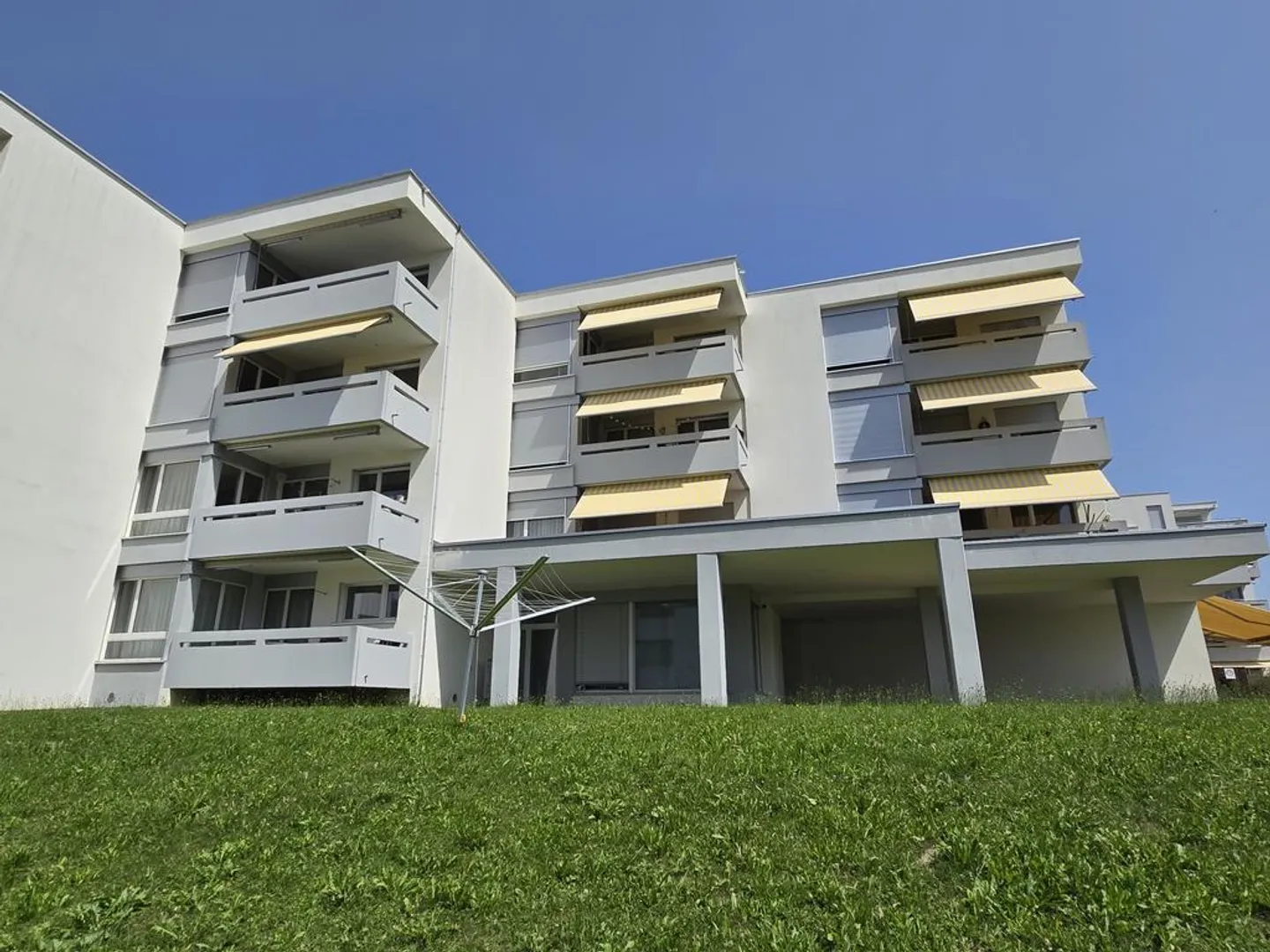 Belle appartement de 2,5 pièces dans un endroit calme à Muri - Photo 1 sur 6