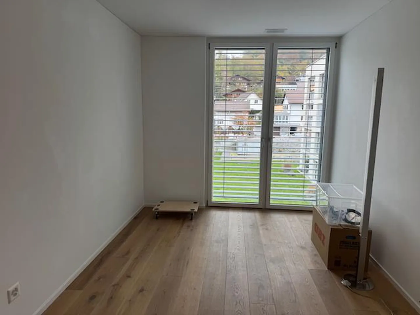 Subaffittuario per appartamento moderno di 3,5 stanze con standard Minergie a Zof - Foto 6 di 7