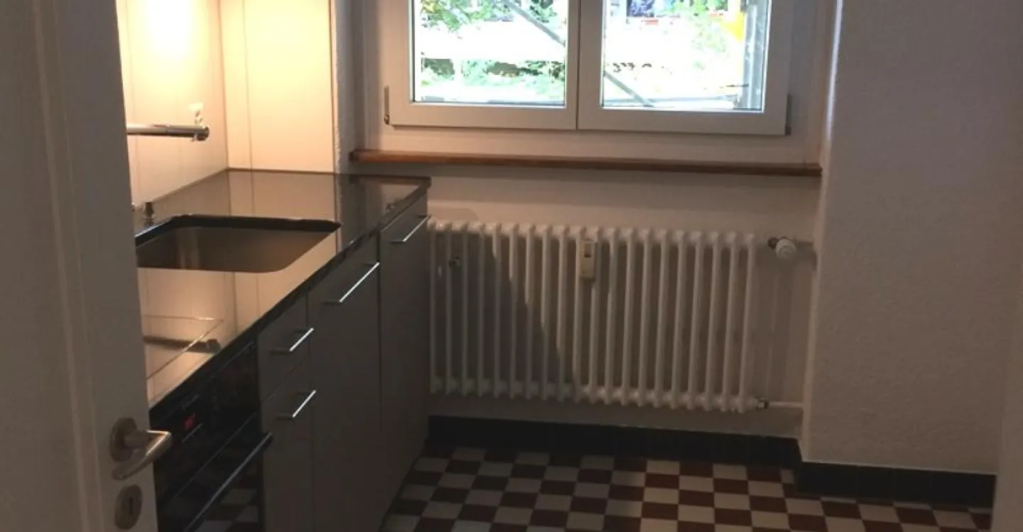 Il tuo appartamento in una posizione centrale a Köniz! - Foto 2 di 4