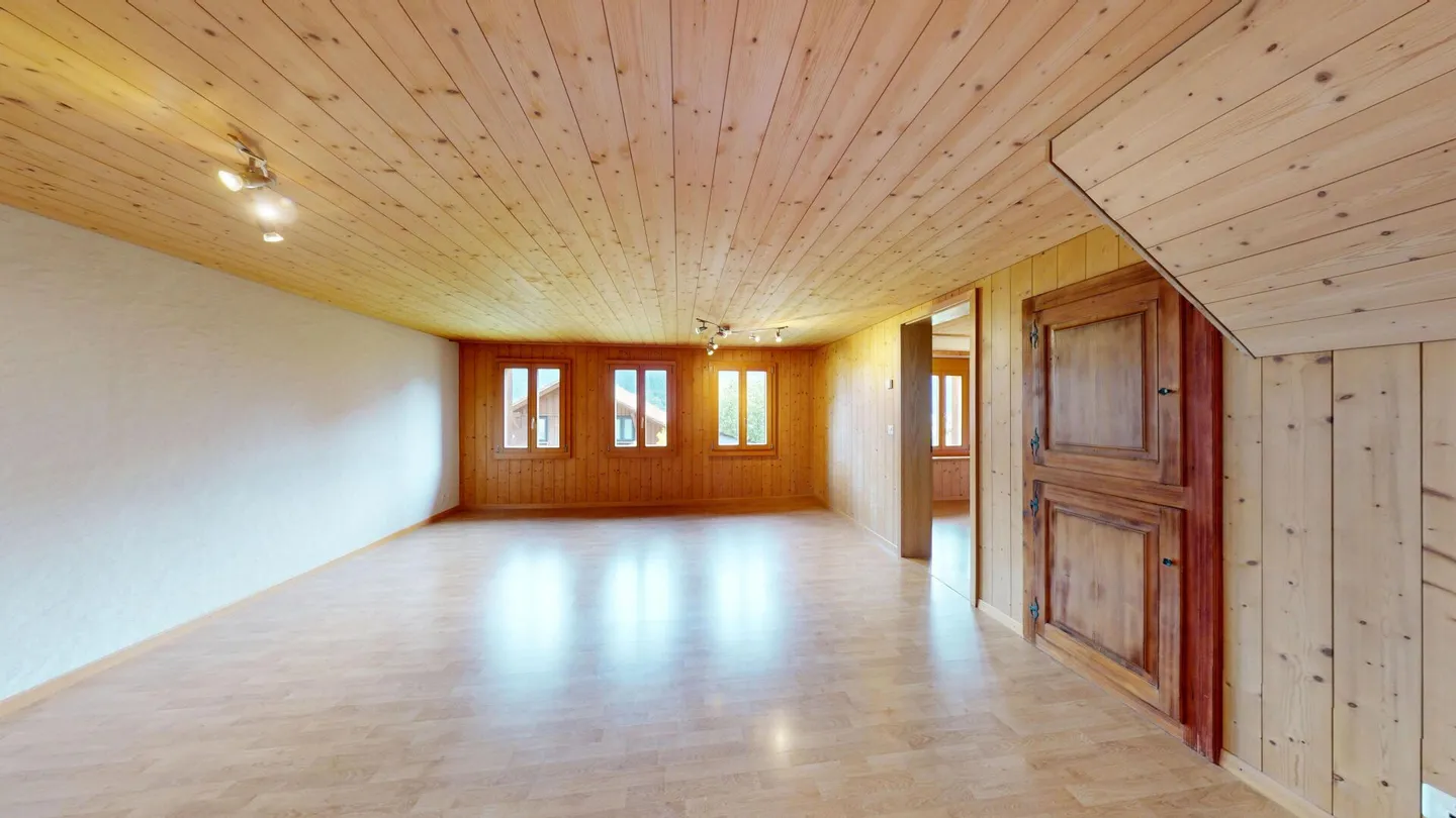 Charming Semi-Detached House with Panorama - Photo 8 of 10