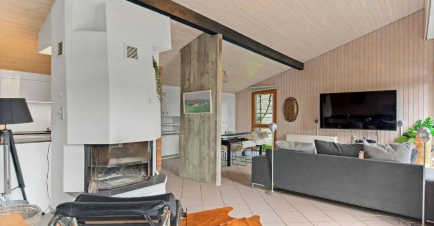 Les Savagnières, magnificent 4.5-room chalet in the heart of nature - Photo 5 of 13