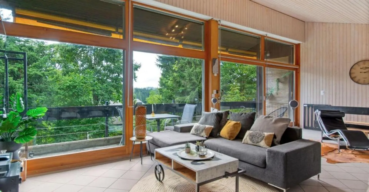 Les Savagnières, magnificent 4.5-room chalet in the heart of nature - Photo 7 of 13