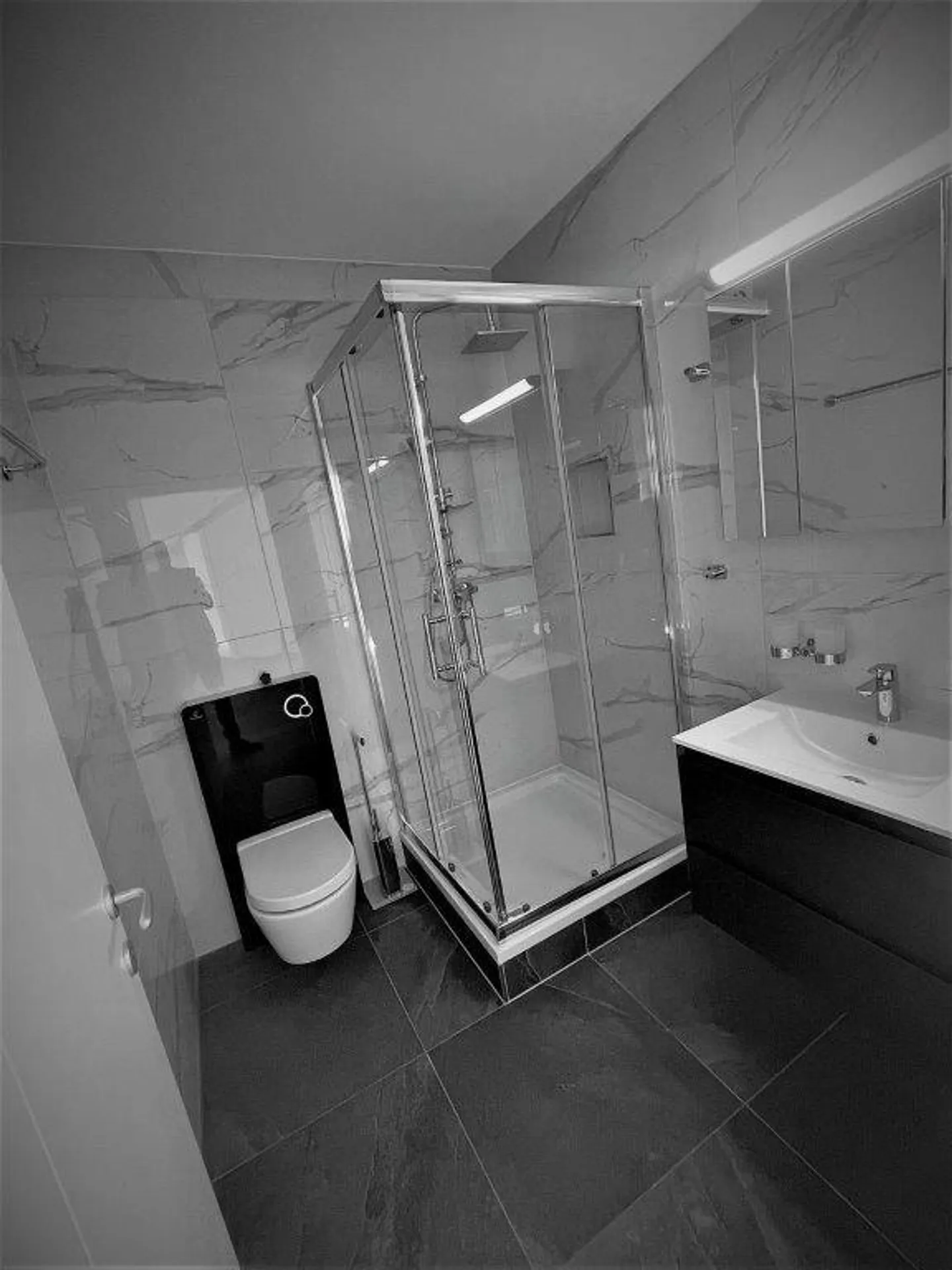 PRICE REDUCTION, ideal for small investors - Photo 7 of 8