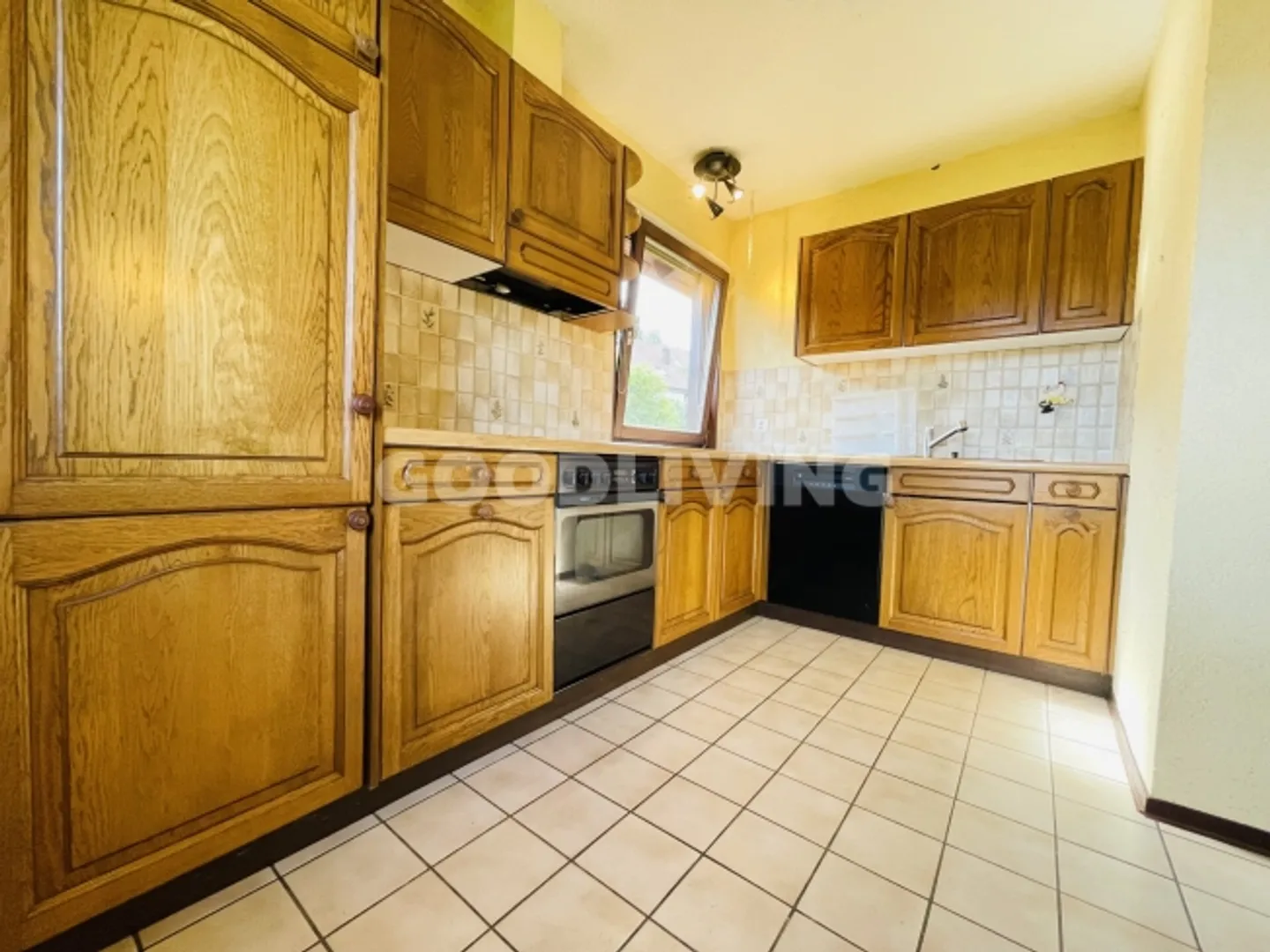 Einfamilienhaus mit Charme und individueller Gestaltungsmöglichkeit - Foto 3 von 10