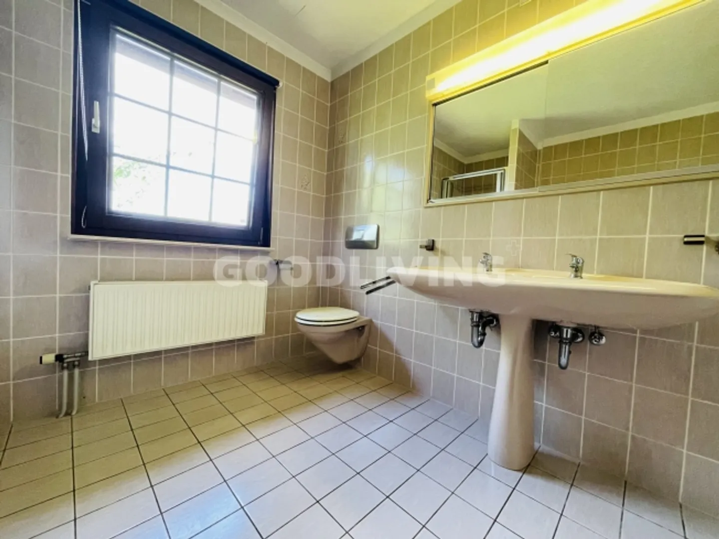 Einfamilienhaus mit Charme und individueller Gestaltungsmöglichkeit - Foto 4 von 10