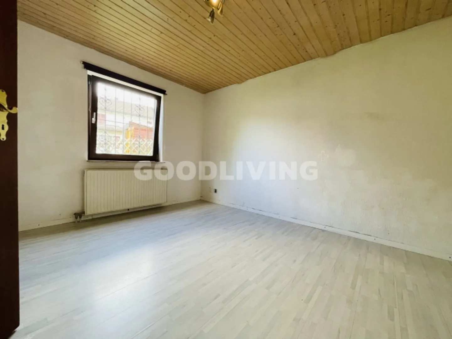 Einfamilienhaus mit Charme und individueller Gestaltungsmöglichkeit - Foto 6 von 10