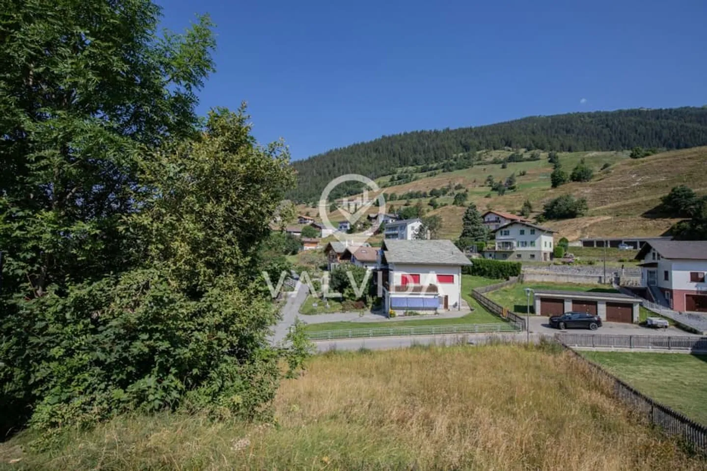 Terrain de construction intéressant à Guttet-Feschel - Photo 2 sur 4