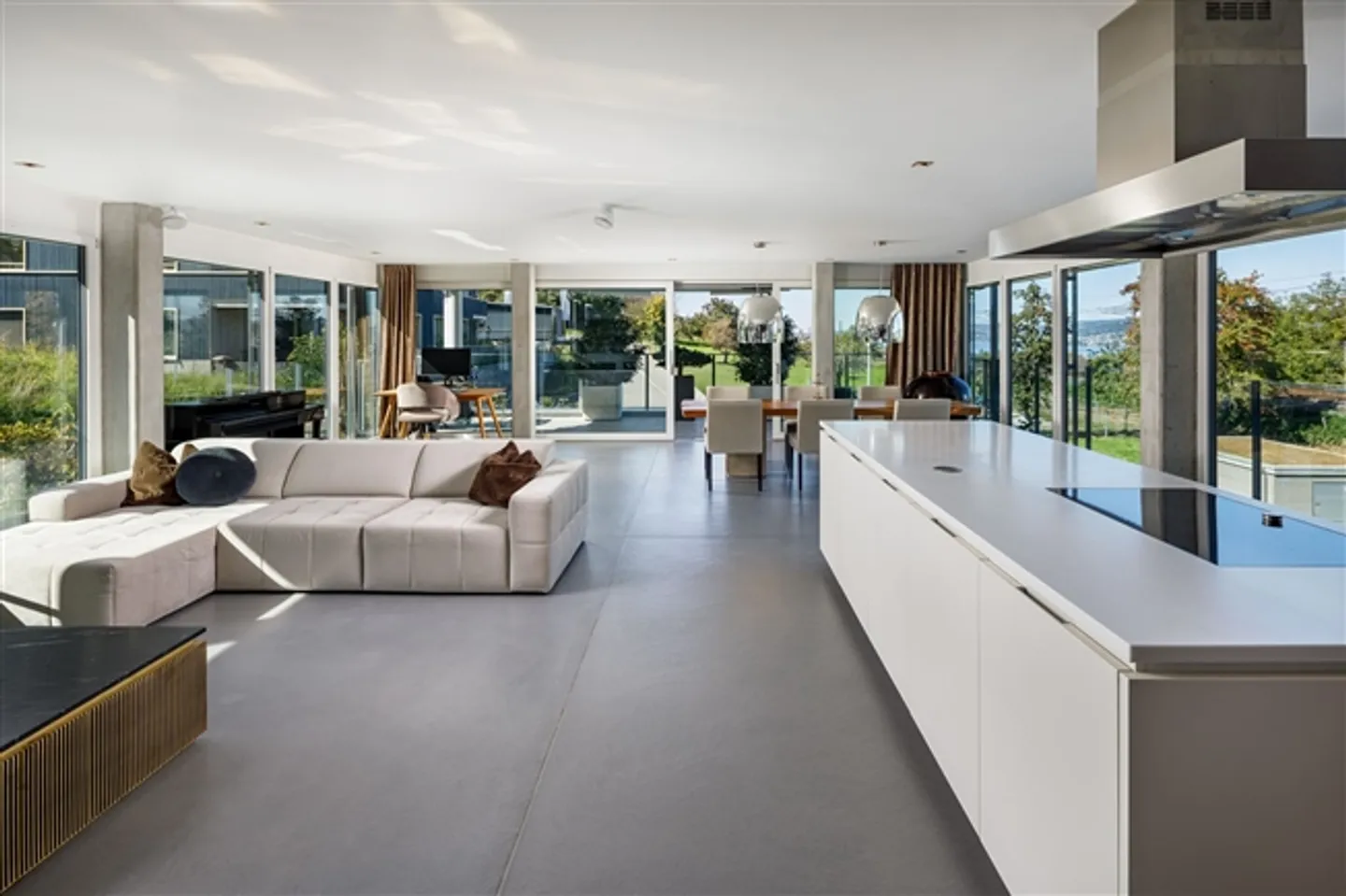 Moderne Wohnung mit Seesicht - Foto 4 von 12