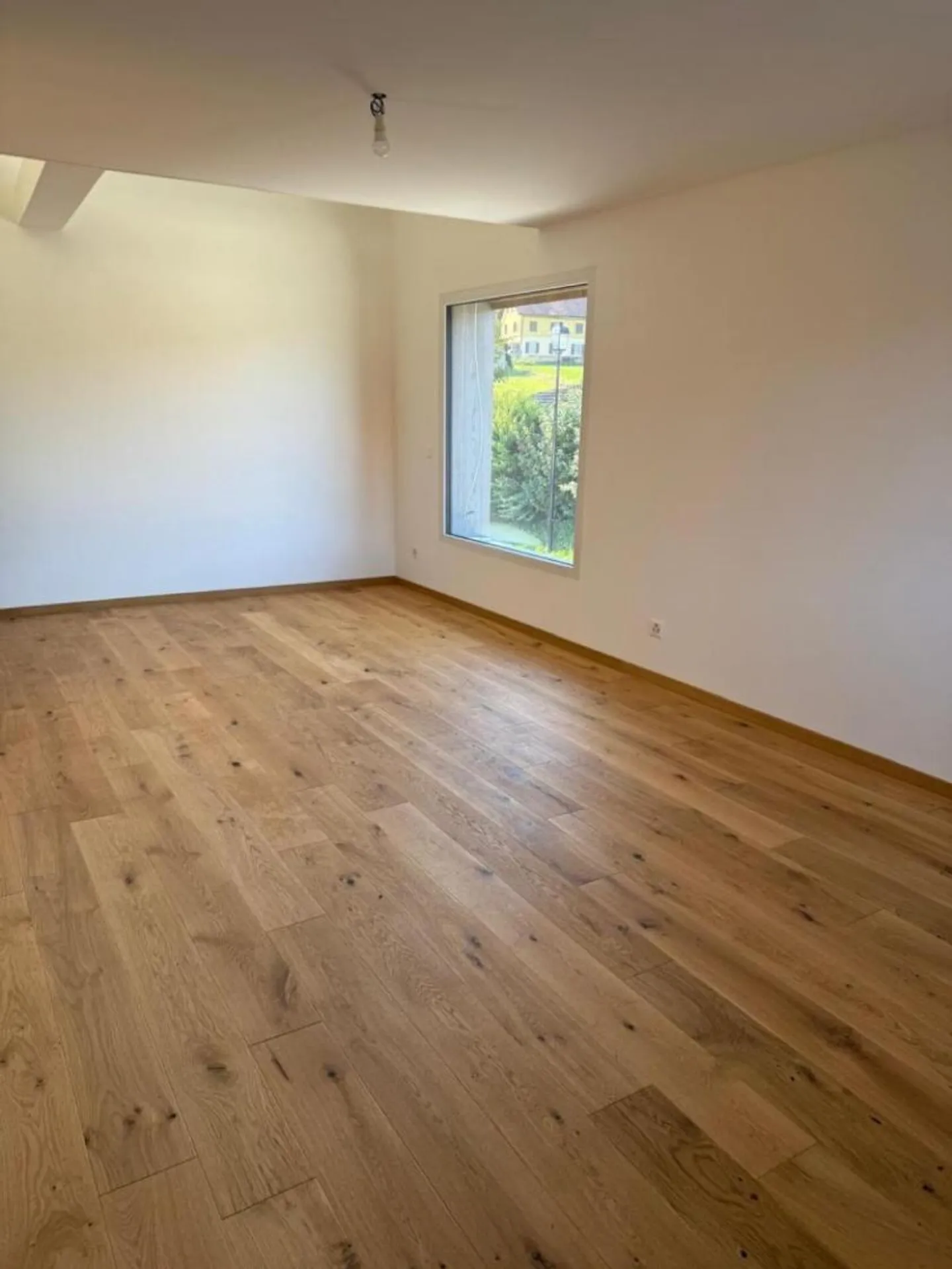 Rental building in Vuissens - Photo 11 of 13
