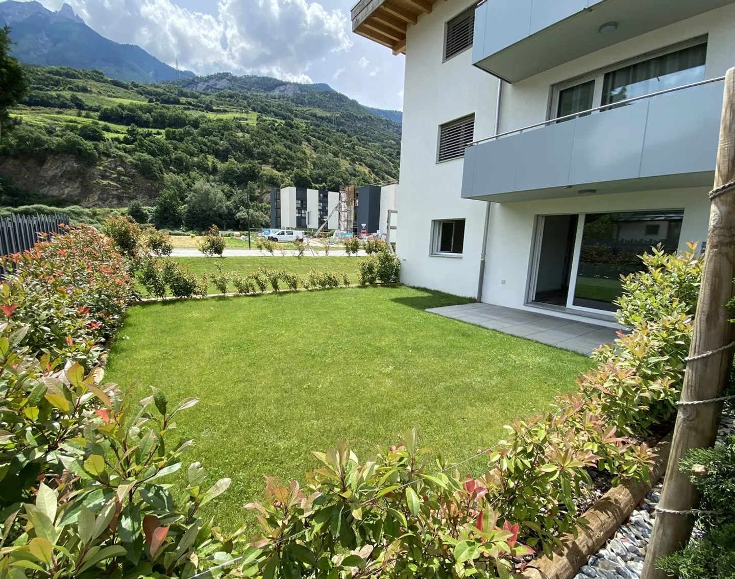 Luminoso appartamento di 2,5 locali con terrazza e giardino - Foto 1 di 6