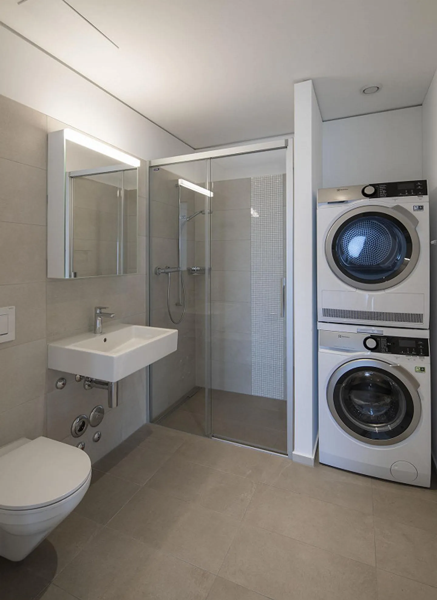 Vulcano Zurich - Life as in New York - Photo 3 of 5