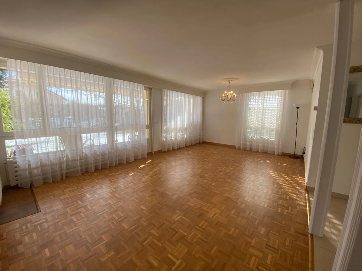 7-room house - Photo 3 of 6