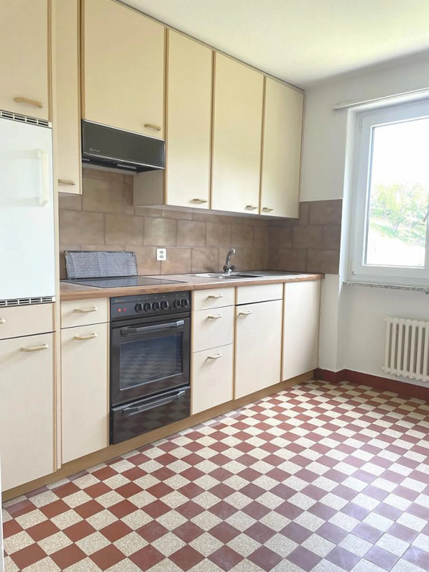 Appartamento in un ambiente verde con balcone - Foto 2 di 10