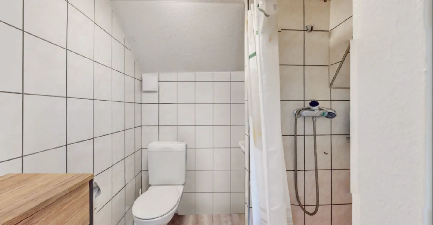 Casa indipendente 5.5 locali con progetto di ristrutturazione e ampliamento approvato - Chénens - Foto 8 di 10