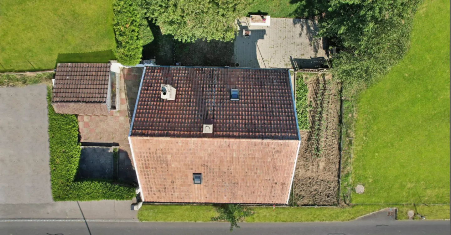 Casa indipendente 5.5 locali con progetto di ristrutturazione e ampliamento approvato - Chénens - Foto 9 di 10