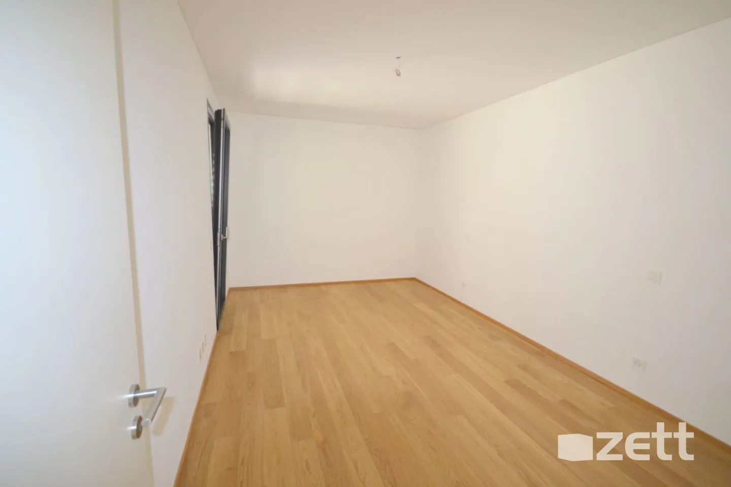 Lugano - Agorà Residence - 2.5 Room Apartment 6th Floor - Photo 2 of 8