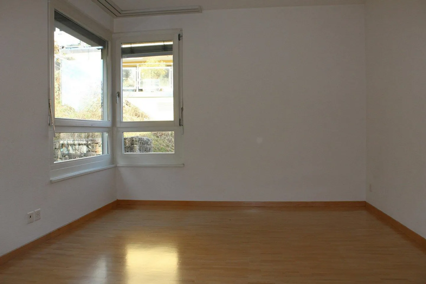 Worb-Enggistein - Appartement 3,5 pièces avec grand balcon - Photo 4 sur 7