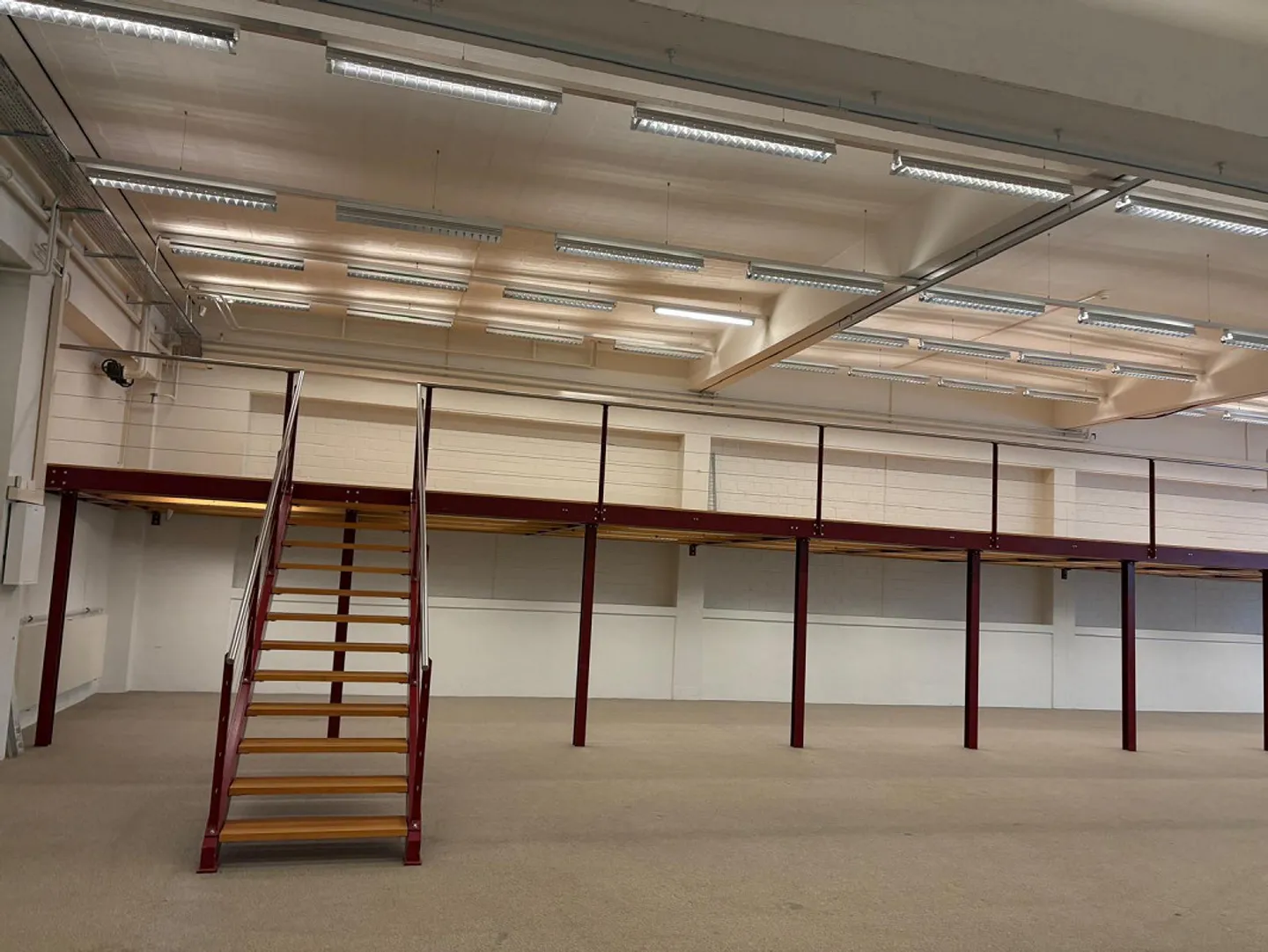 Location d'un entrepôt à Allmendstrasse 90 à Thun - Photo 2 sur 5