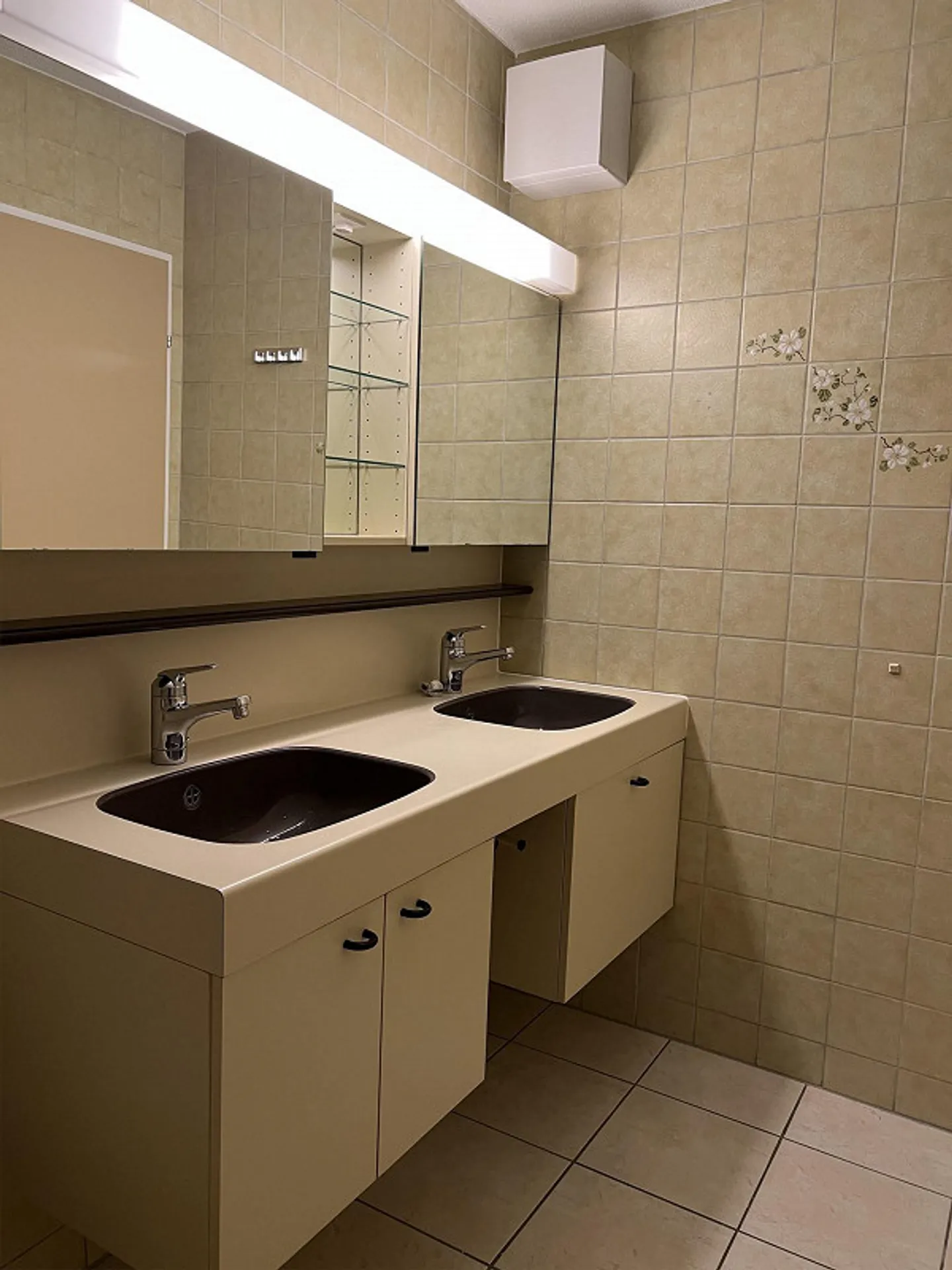 Geräumige 4,5-Zimmerwohnung - Foto 4 von 10