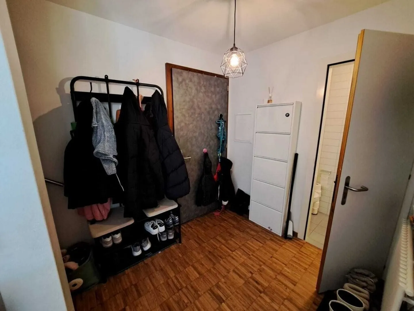 Appartement Familial Spacieux - Photo 2 sur 8