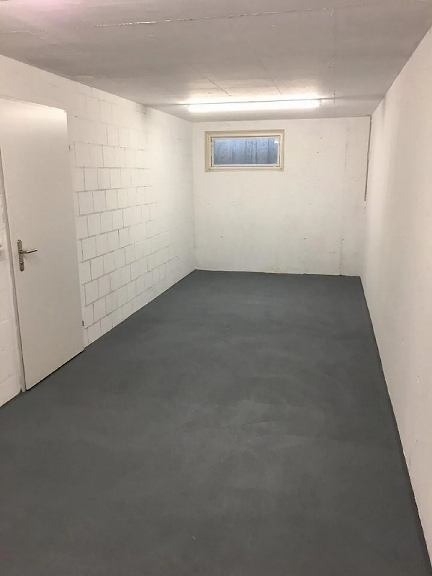 20,80 m2 Magazzino/Stanza per hobby a Studen - Foto 2 di 2