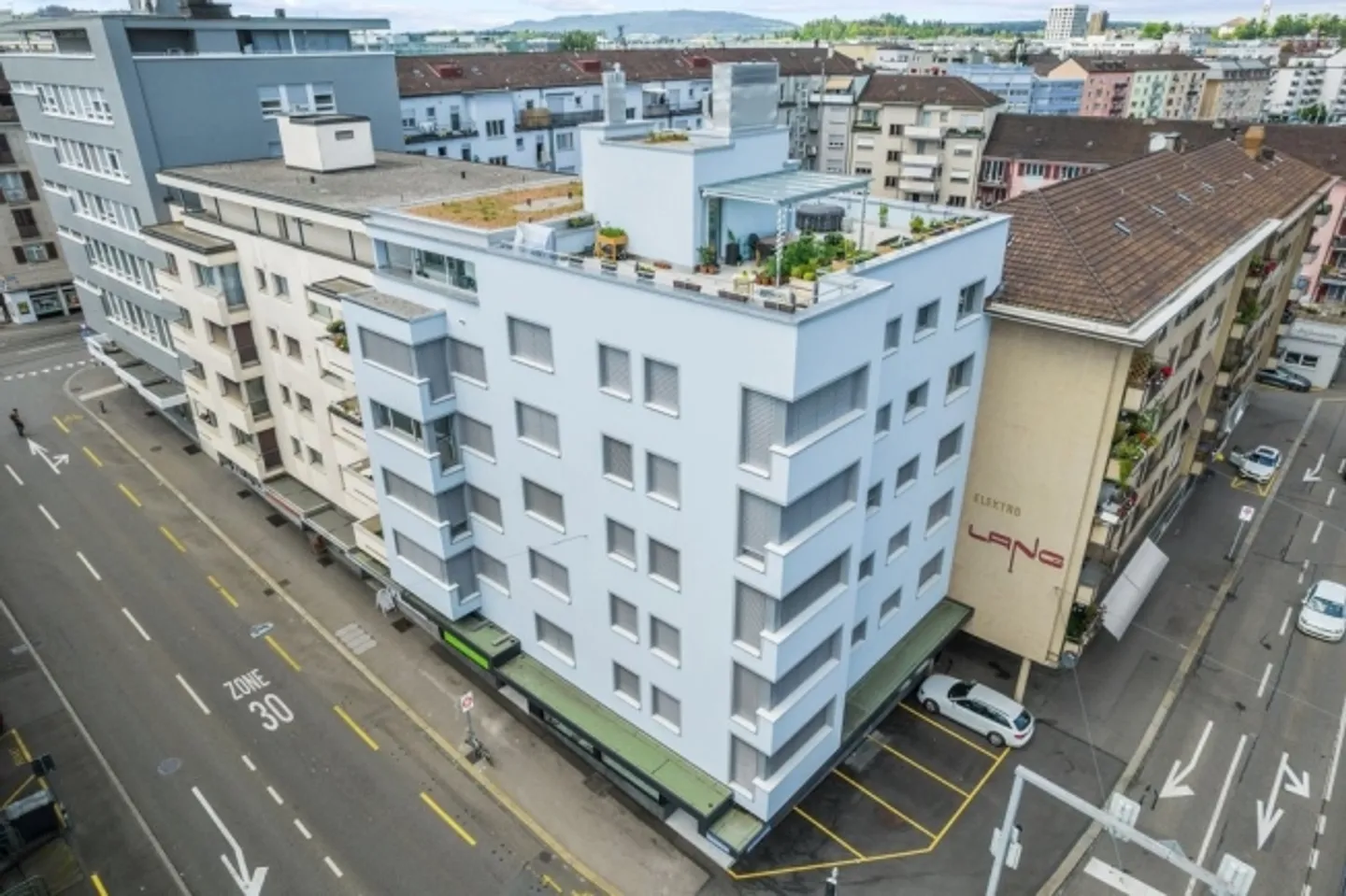 Apartment for rent - Photo 1 of 7