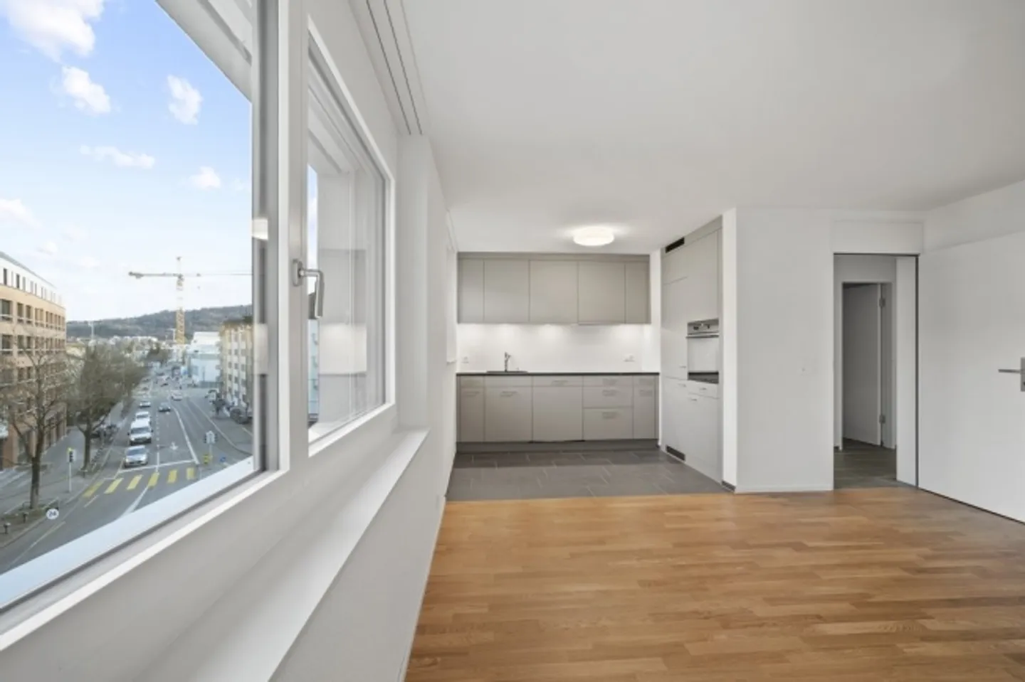 Apartment for rent - Photo 2 of 7