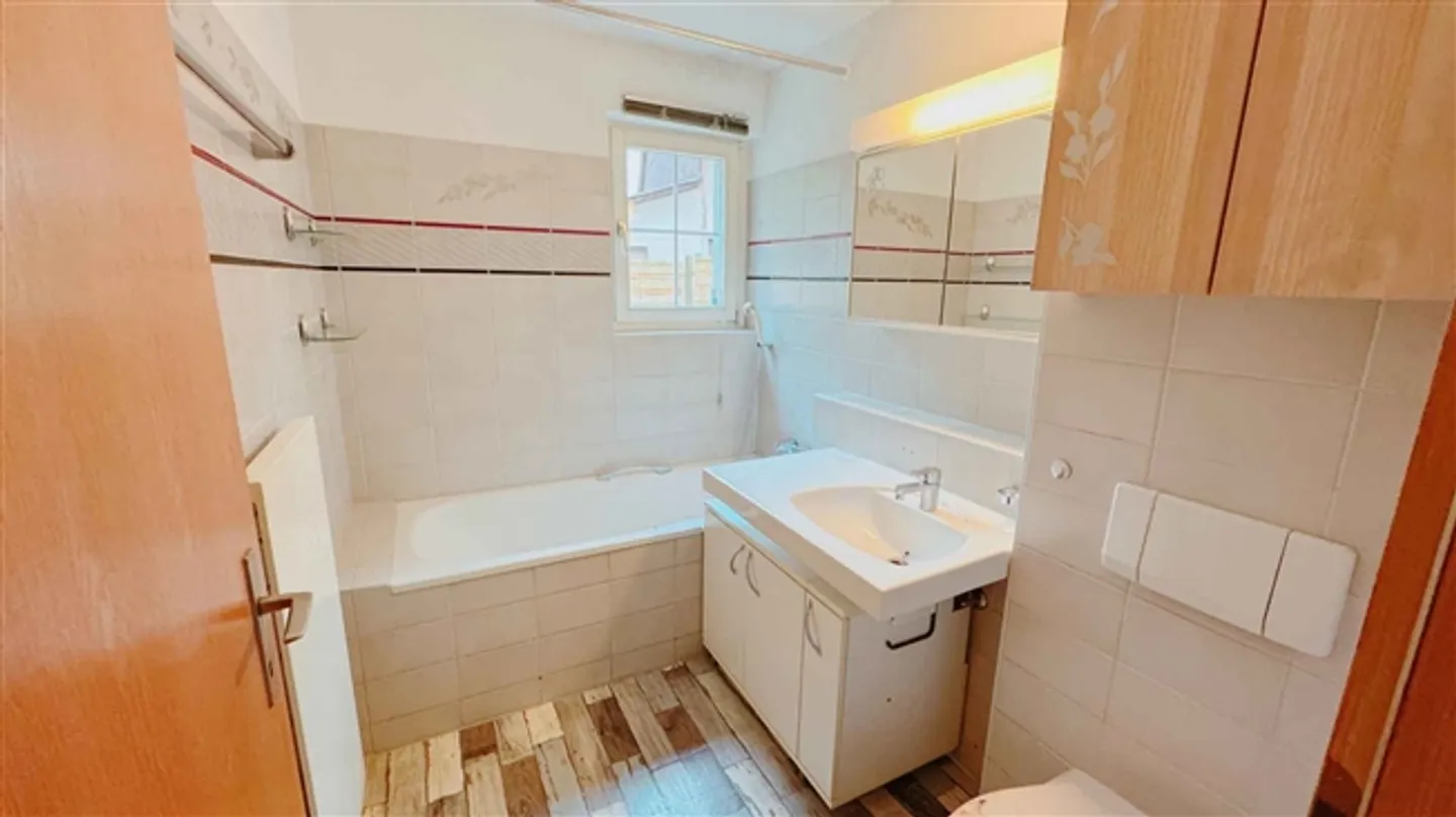 Appartement moderne de 5,5 pièces avec jardin à Dänikon - COPIE - Photo 9 sur 10