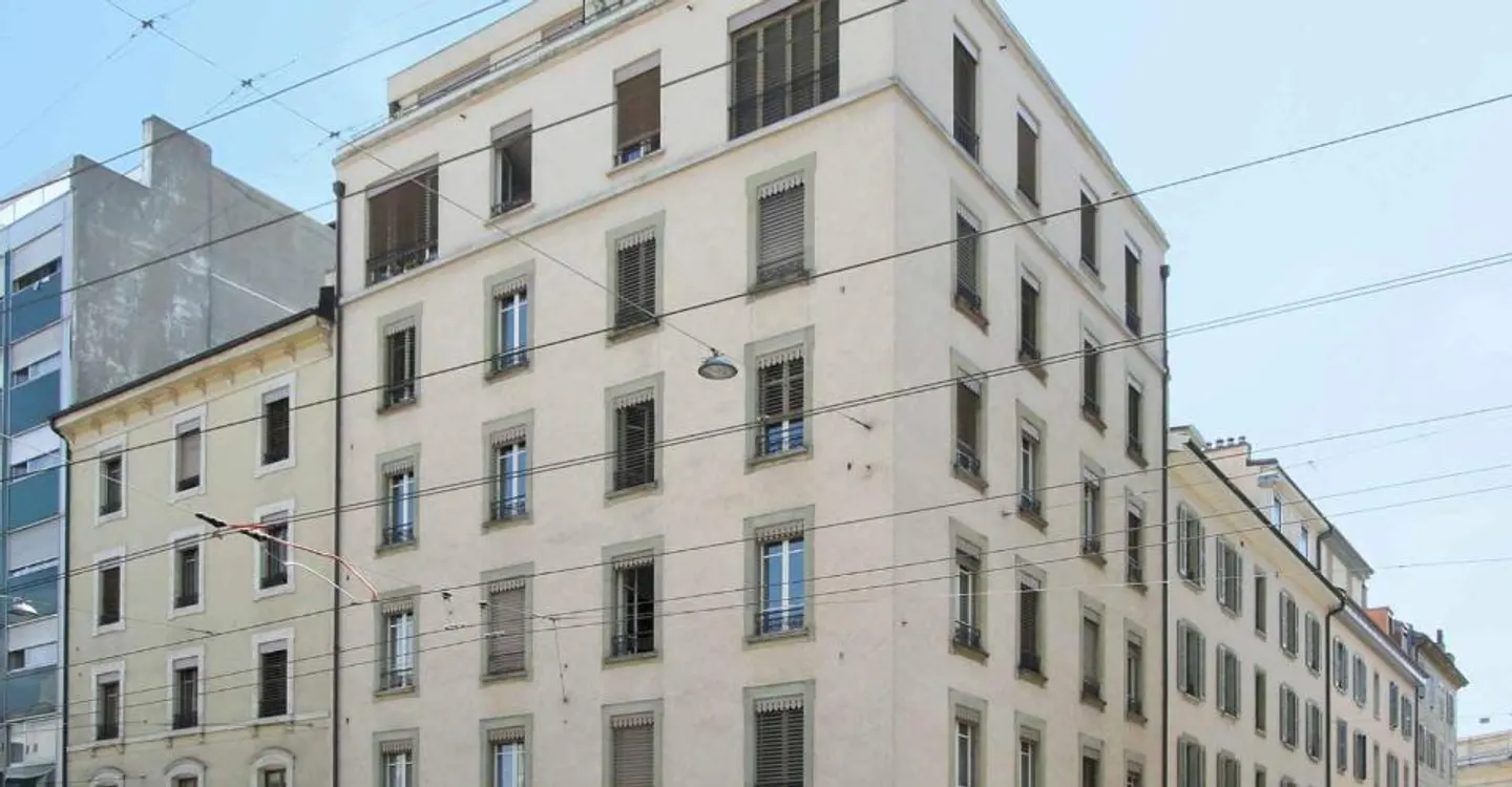 Rue A. TSCHUMI 8 - Renovated 5-room apartment - Photo 1 of 4