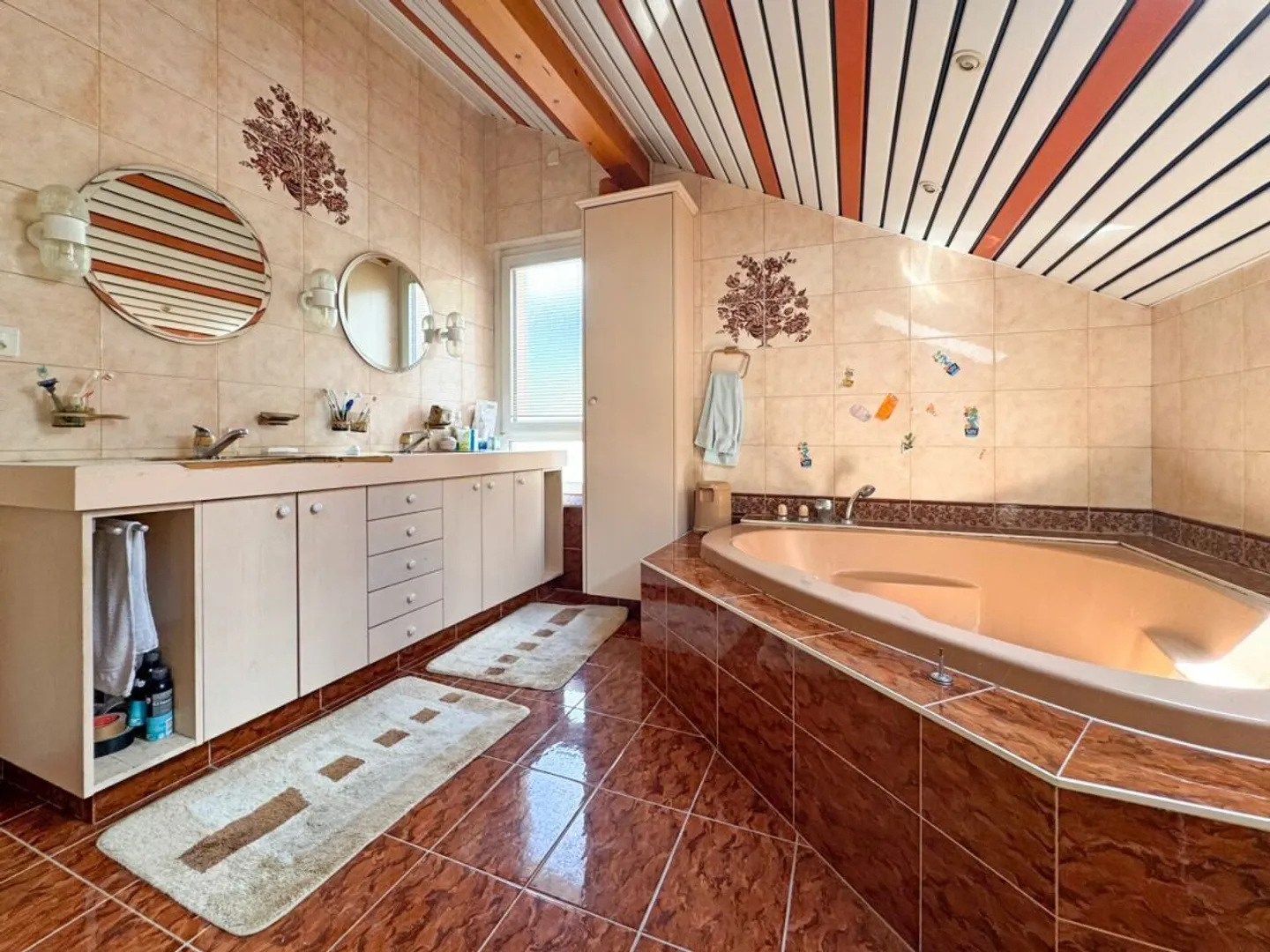 Casa indipendente ad Aigle con giardino. - Foto 20 di 28