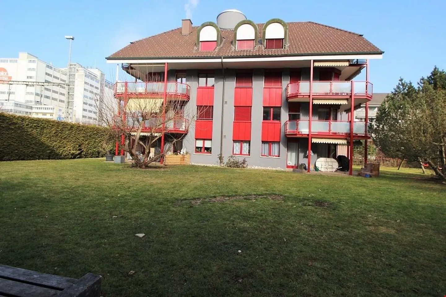 Moderne 3.5-Zimmerwohnung - Foto 1 von 10
