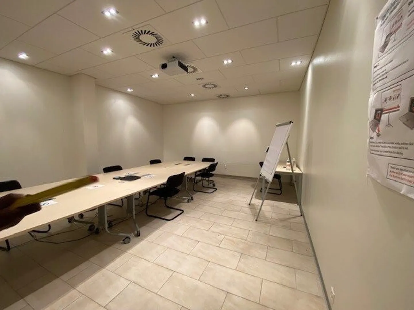 Restaurant - Photo 1 of 12