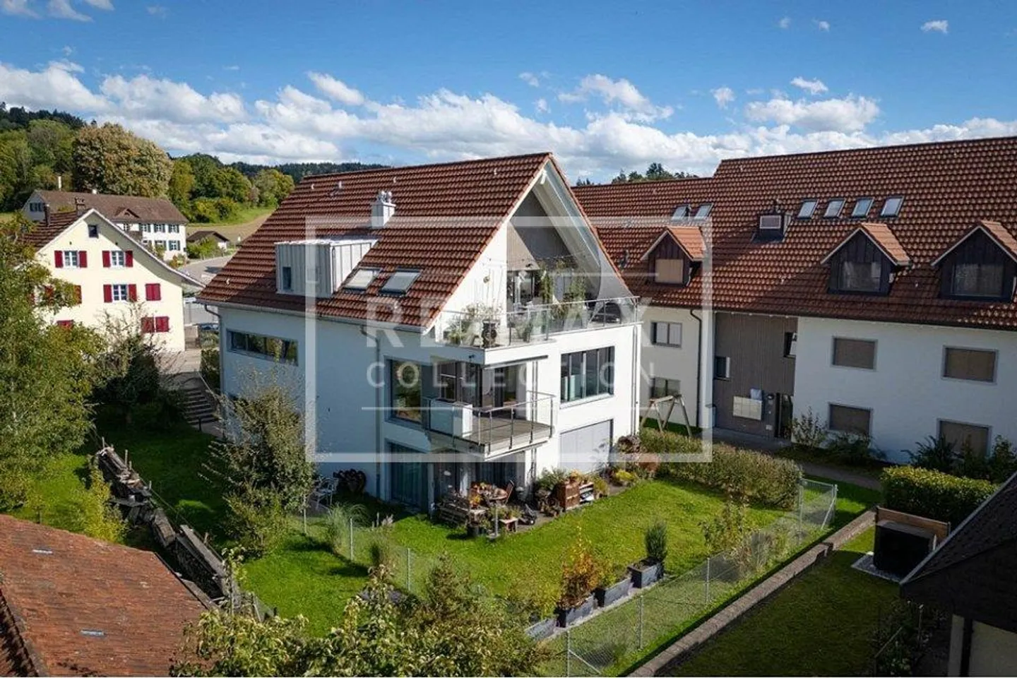 Grosszügige 4.5-Zimmerwohnung in Auslikon – Wohnen mit Weitblick in Seenähe - Foto 1 von 12